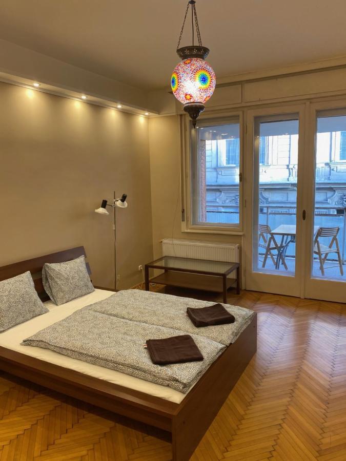 Parisi Flat Apartment Budapest Ngoại thất bức ảnh